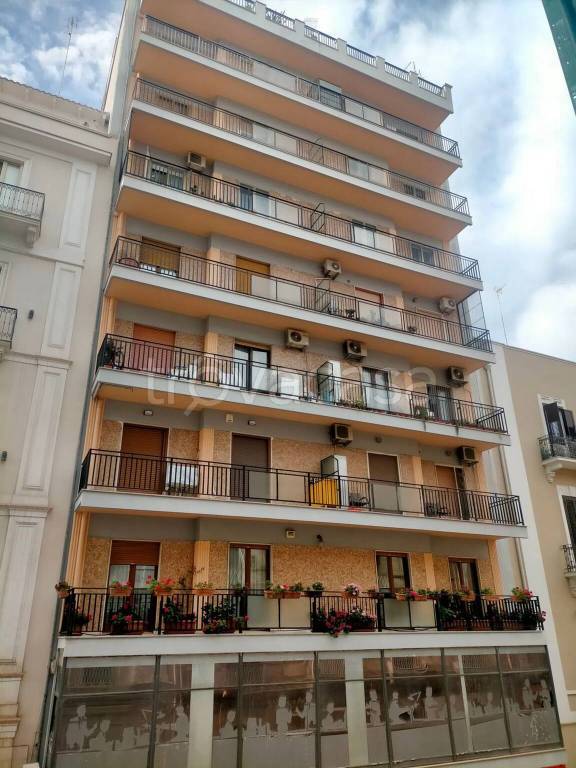 appartamento in vendita a Taranto in zona Borgo