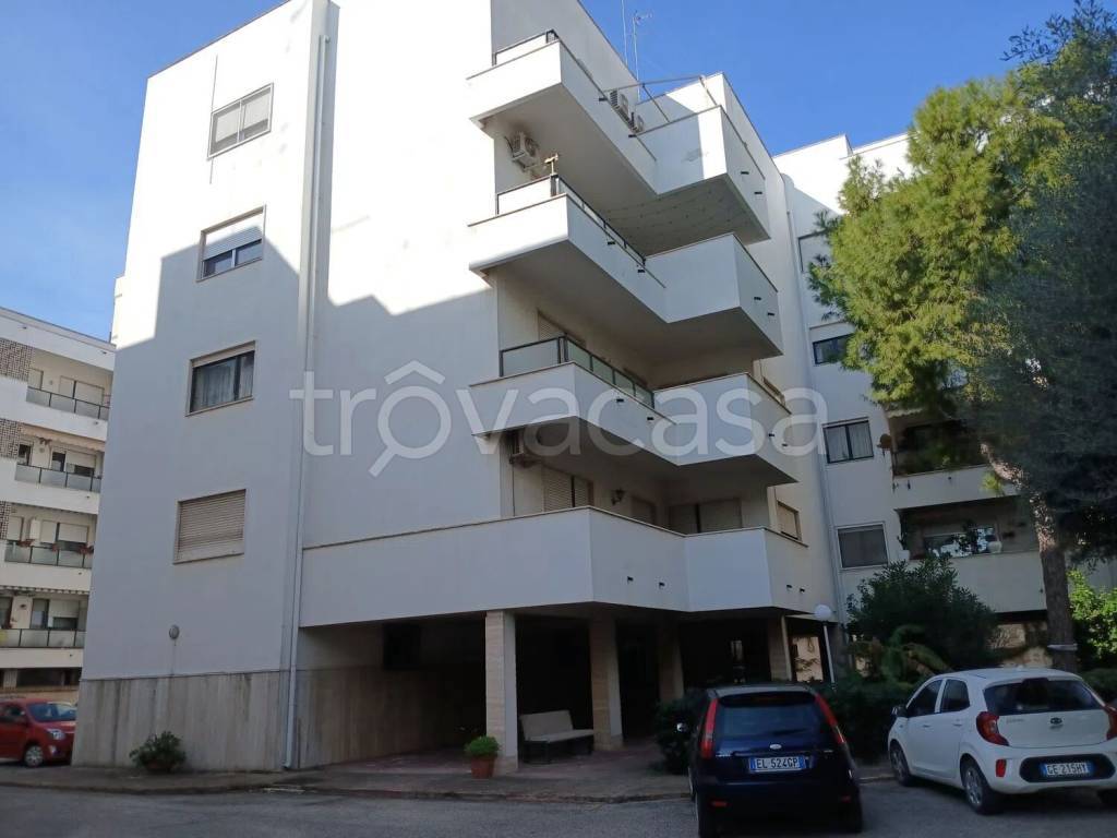 appartamento in vendita a Taranto in zona Italia-Montegranaro