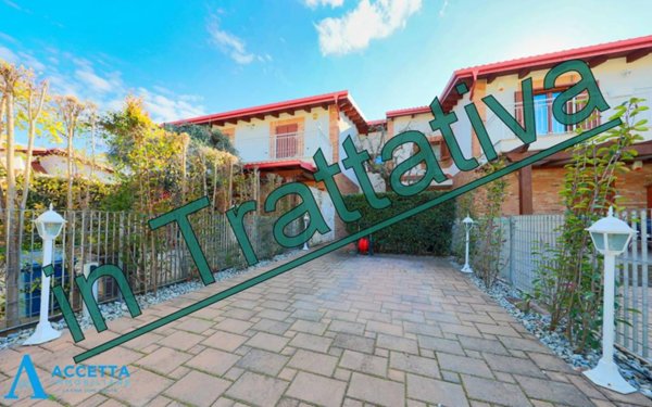 casa indipendente in vendita a Taranto in zona San Vito