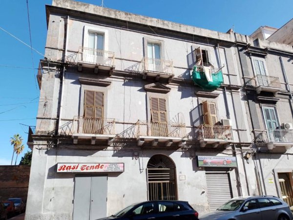 appartamento in vendita a Taranto in zona Borgo