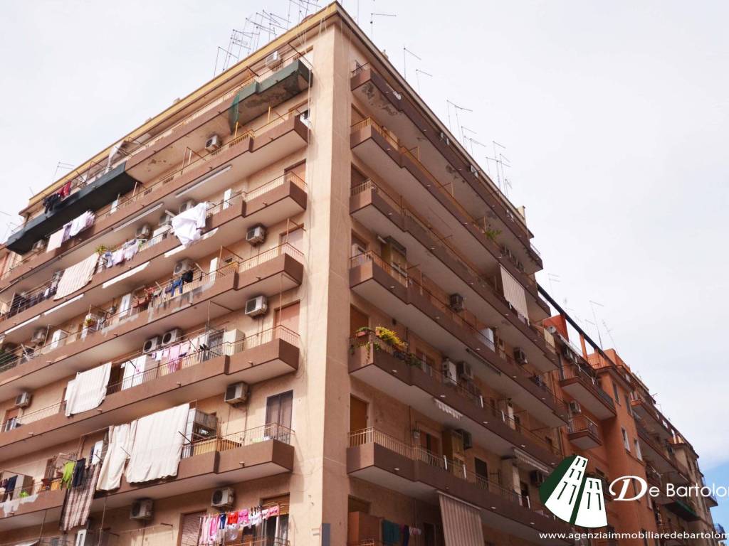 appartamento in vendita a Taranto in zona Tre Carrare-Battisti