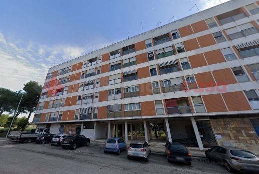 appartamento in vendita a Taranto in zona Tre Carrare-Battisti