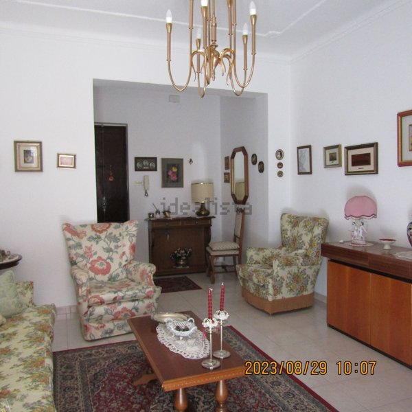 appartamento in vendita a Taranto in zona Borgo