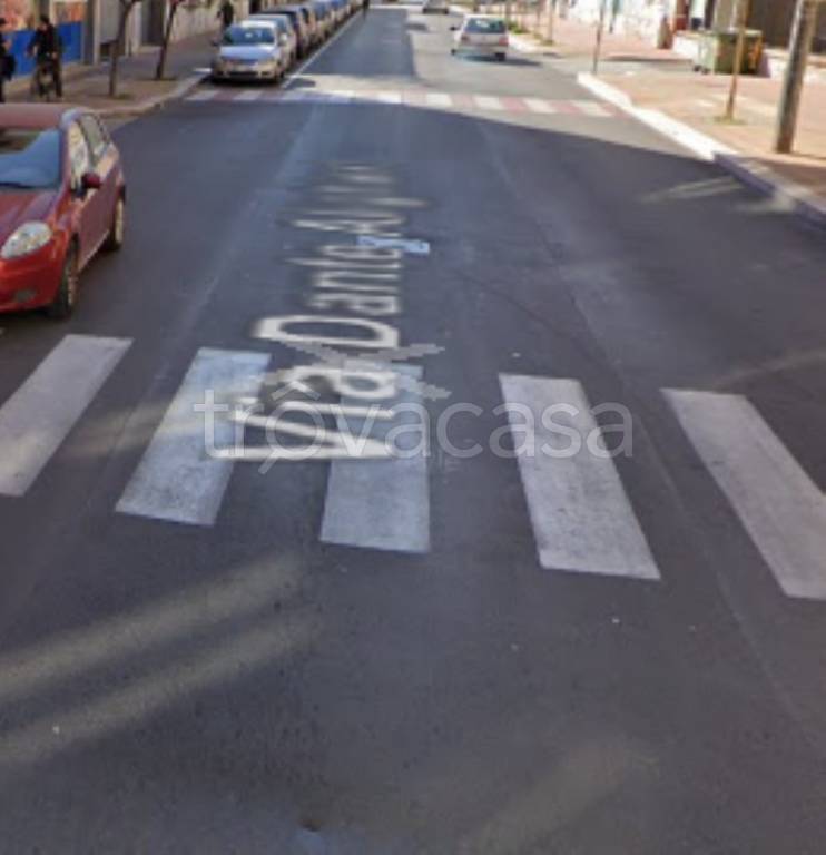 negozio in vendita a Taranto in zona Tre Carrare-Battisti
