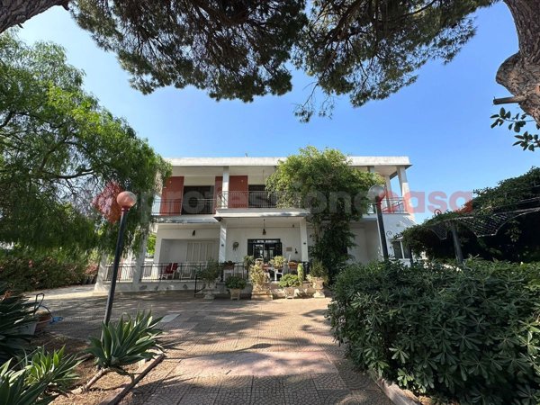 casa indipendente in vendita a Taranto in zona Lama