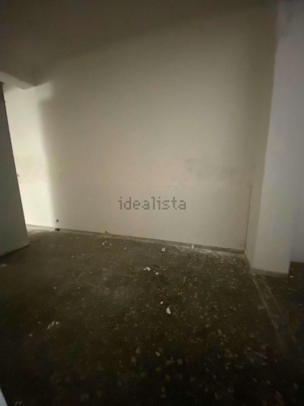 locale commerciale in vendita a Taranto