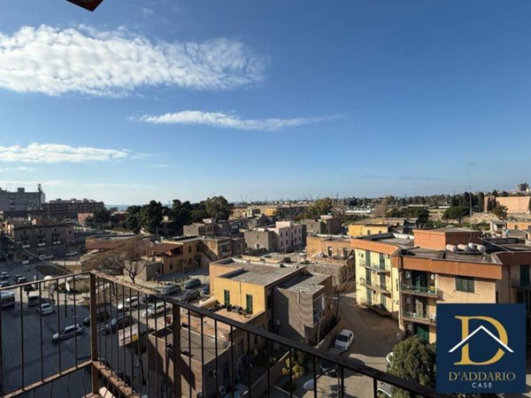 appartamento in vendita a Taranto in zona Tamburi-Croce