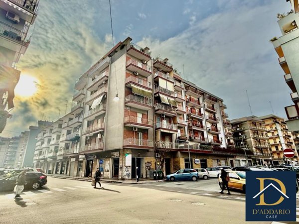 appartamento in vendita a Taranto in zona Italia-Montegranaro