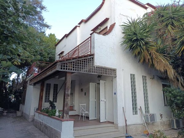 casa indipendente in vendita a Taranto in zona Solito-Corvisea