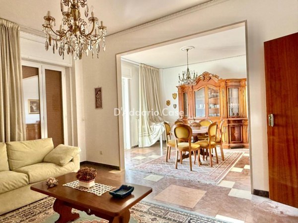 appartamento in vendita a Taranto in zona Italia-Montegranaro