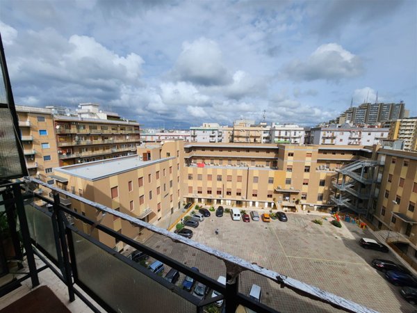 appartamento in vendita a Taranto in zona Italia-Montegranaro