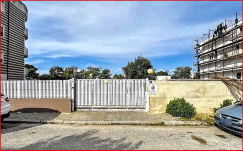 appartamento in vendita a Taranto in zona Talsano