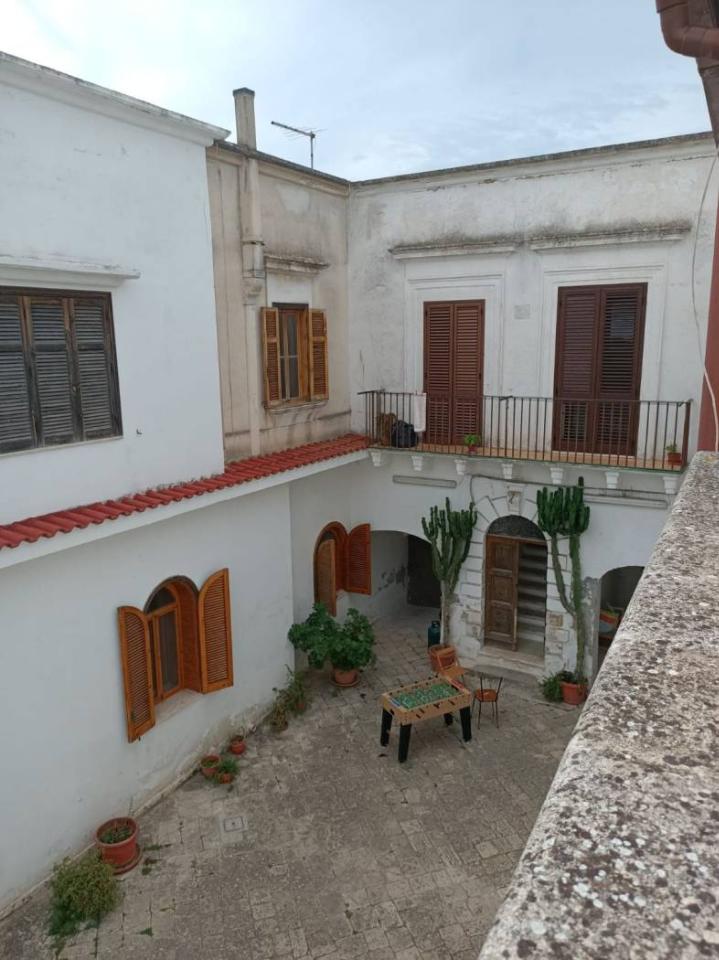 appartamento in vendita a Taranto in zona Solito-Corvisea