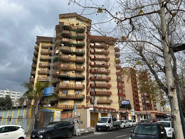 appartamento in vendita a Taranto in zona Tre Carrare-Battisti