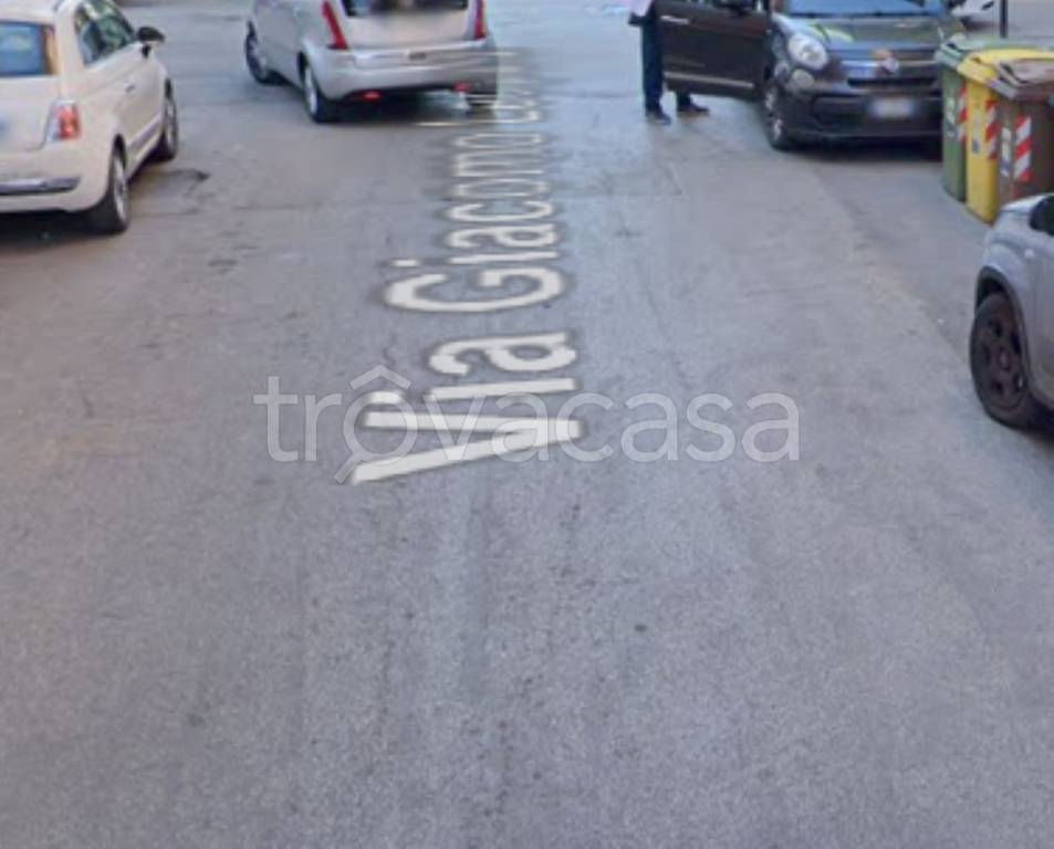 appartamento in vendita a Taranto in zona Tamburi-Croce