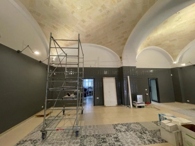 locale commerciale in vendita a Taranto in zona Borgo