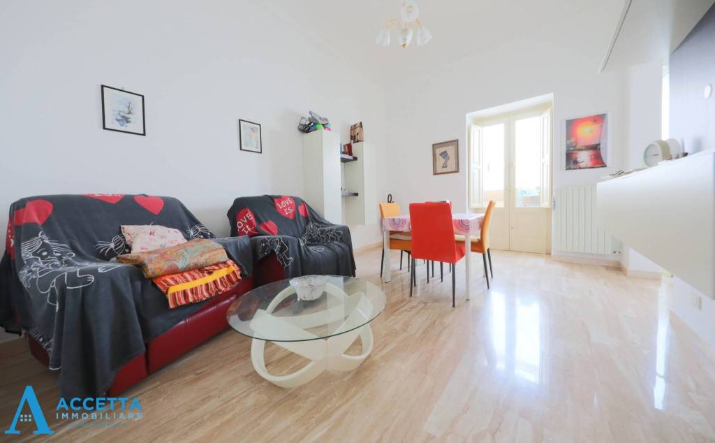appartamento in vendita a Taranto in zona Borgo