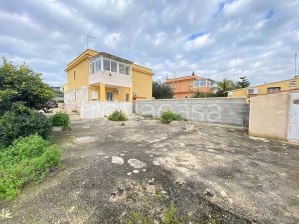 casa indipendente in vendita a Taranto in zona San Vito