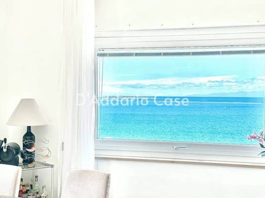 appartamento in vendita a Taranto in zona Borgo