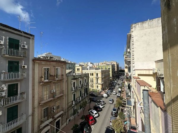 appartamento in vendita a Taranto in zona Italia-Montegranaro