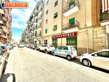 negozio in vendita a Taranto in zona Tre Carrare-Battisti
