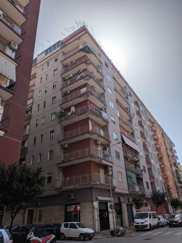 appartamento in vendita a Taranto in zona Tre Carrare-Battisti
