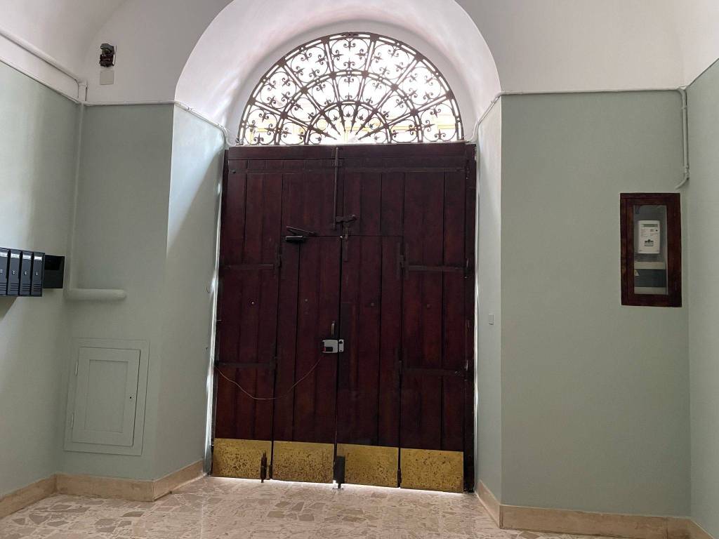 appartamento in vendita a Taranto in zona Borgo