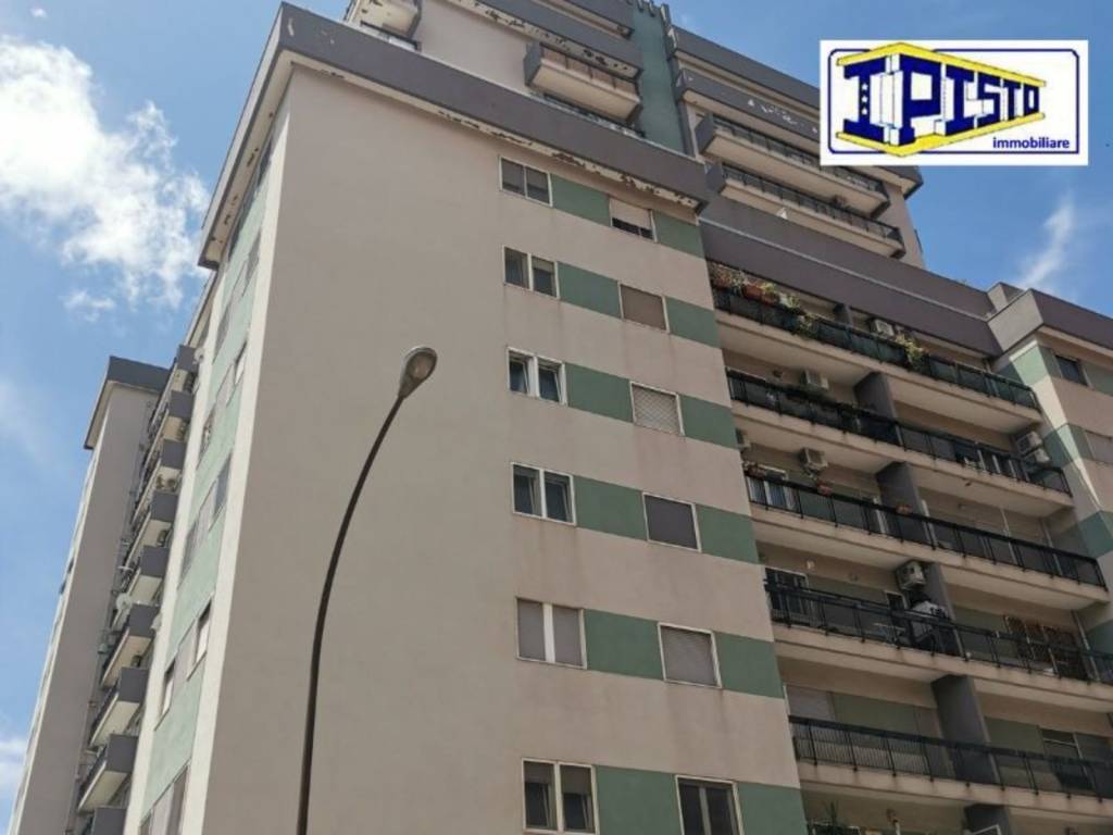 appartamento in vendita a Taranto in zona Italia-Montegranaro