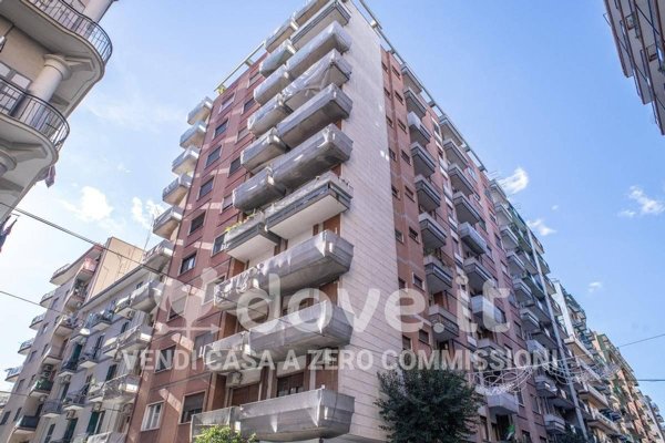 appartamento in vendita a Taranto in zona Tre Carrare-Battisti