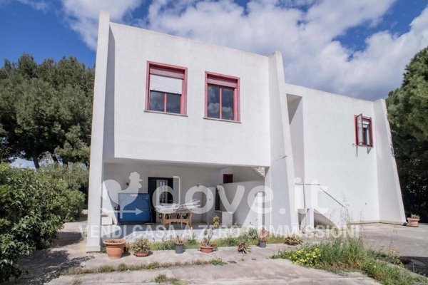 appartamento in vendita a Taranto in zona Solito-Corvisea
