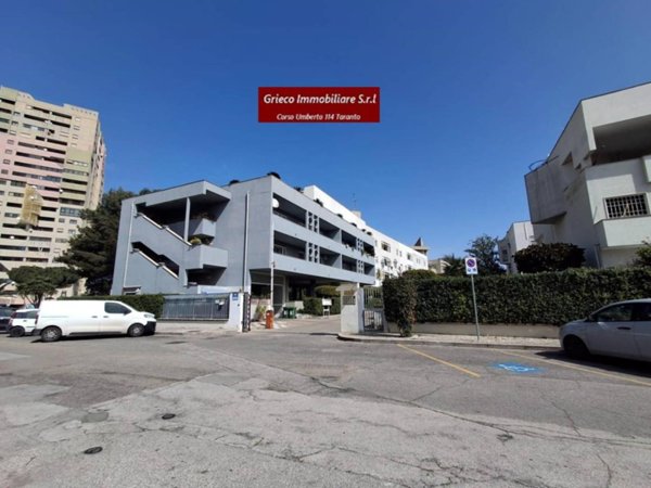 appartamento in vendita a Taranto in zona Solito-Corvisea
