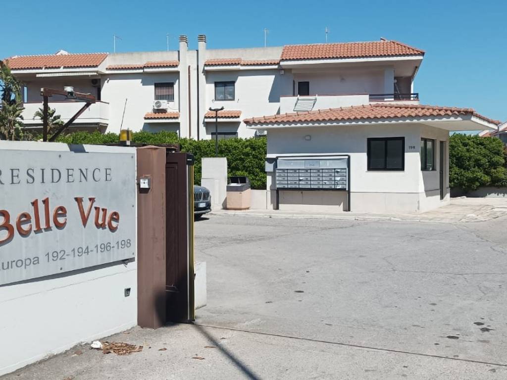 casa indipendente in vendita a Taranto in zona Talsano
