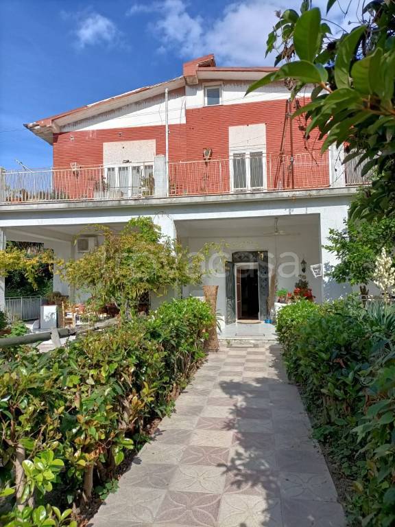 casa indipendente in vendita a Taranto in zona San Vito