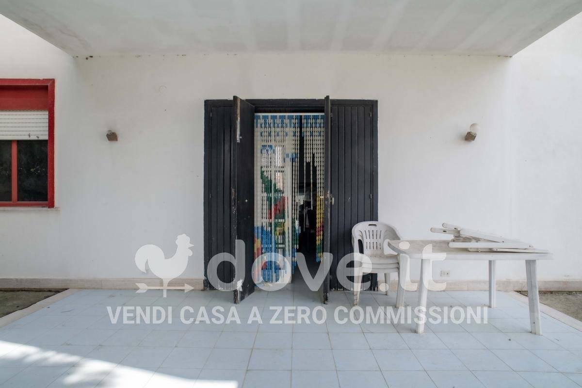 appartamento in vendita a Taranto in zona Solito-Corvisea