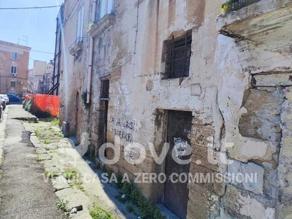 appartamento in vendita a Taranto in zona Borgo Antico