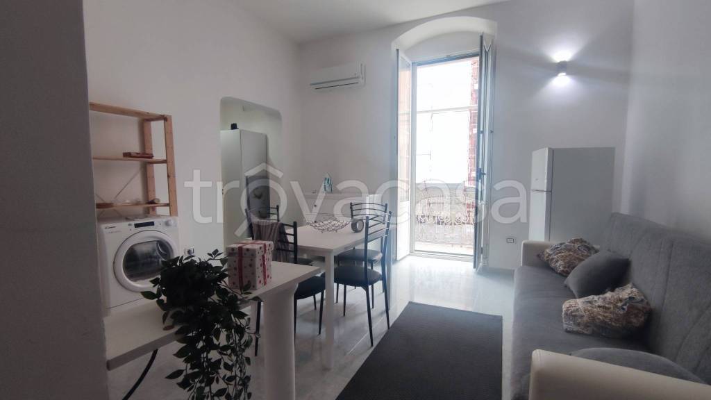 appartamento in vendita a Taranto in zona Borgo