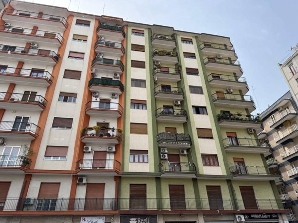 appartamento in vendita a Taranto in zona Italia-Montegranaro