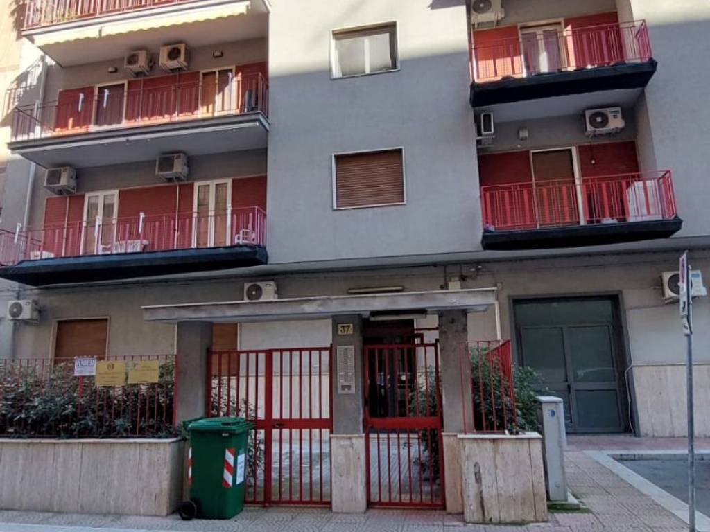 appartamento in vendita a Taranto in zona Tre Carrare-Battisti