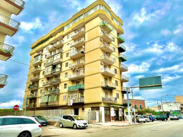 appartamento in vendita a Taranto in zona Solito-Corvisea
