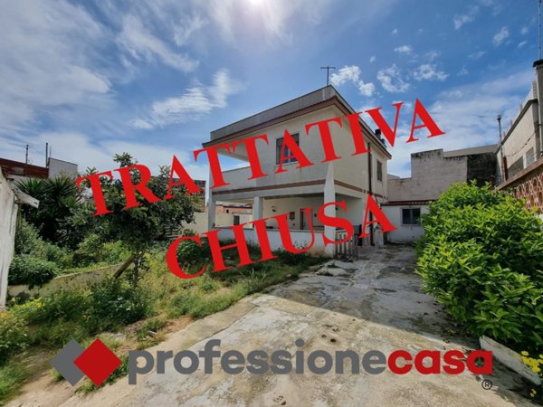 casa indipendente in vendita a Taranto in zona Solito-Corvisea