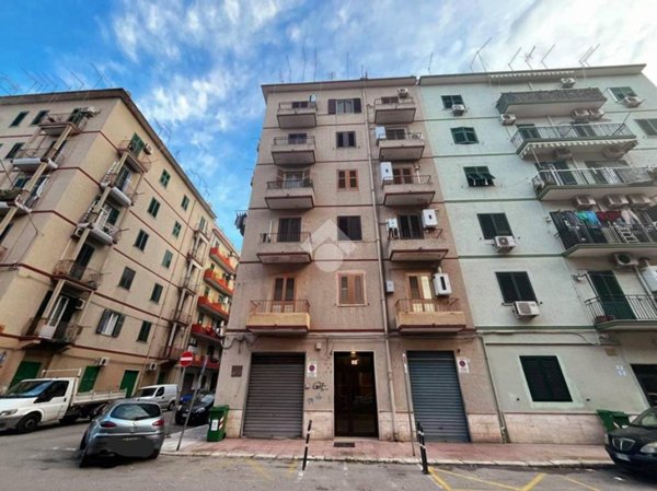 appartamento in vendita a Taranto in zona Tre Carrare-Battisti