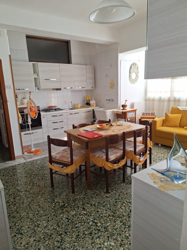 appartamento in vendita a Taranto in zona Italia-Montegranaro