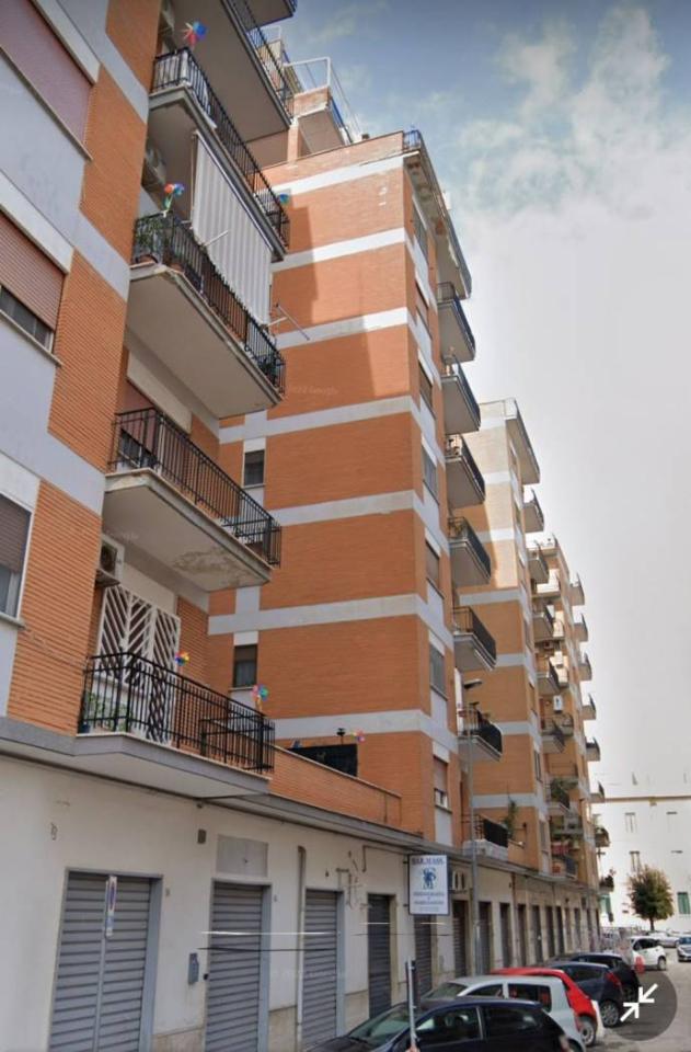 appartamento in vendita a Taranto in zona Solito-Corvisea