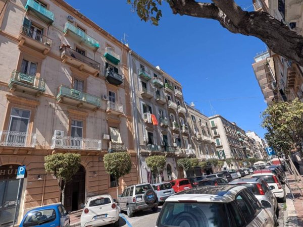 appartamento in vendita a Taranto in zona Borgo