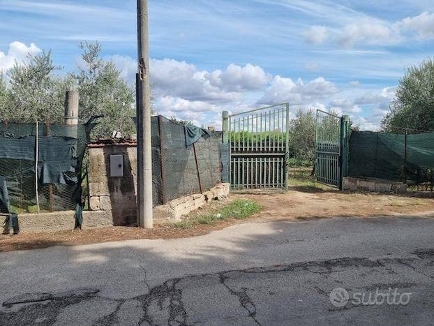 terreno agricolo in vendita a Taranto in zona Lido Azzurro