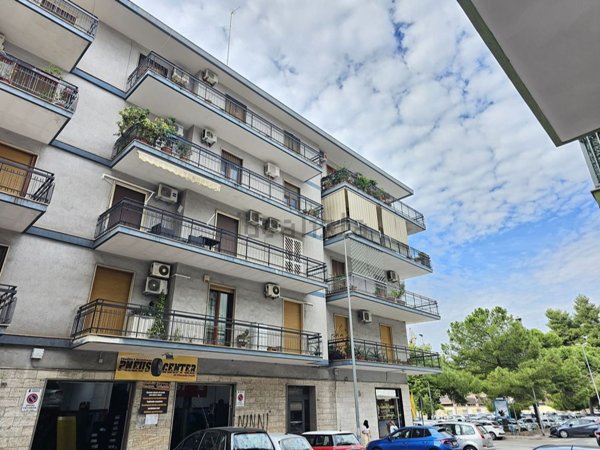 appartamento in vendita a Taranto in zona Italia-Montegranaro