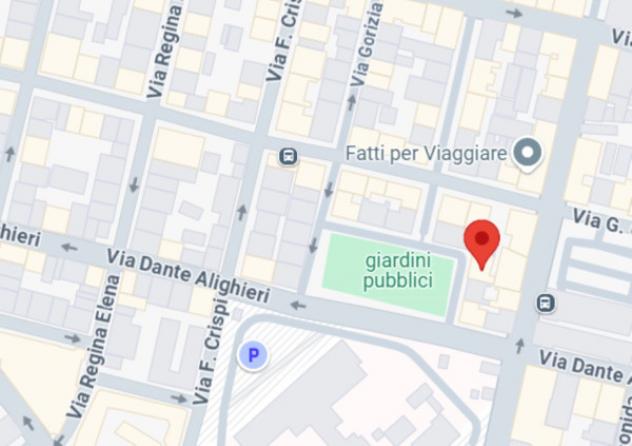 negozio in vendita a Taranto in zona Borgo
