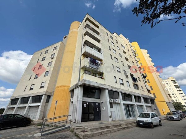 appartamento in vendita a Taranto in zona Lama