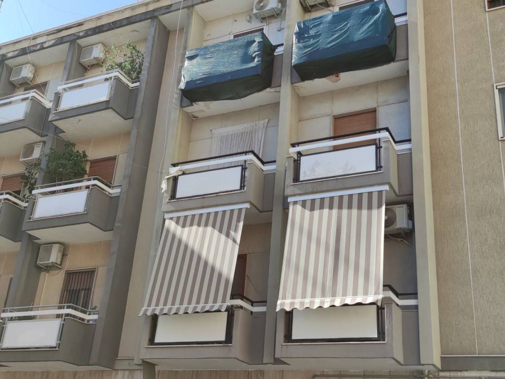 appartamento in vendita a Taranto in zona Tre Carrare-Battisti