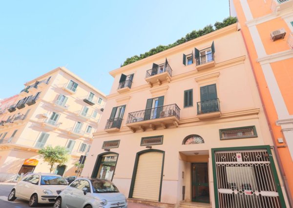 appartamento in vendita a Taranto in zona Borgo